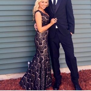 Black Lace Formal Dress